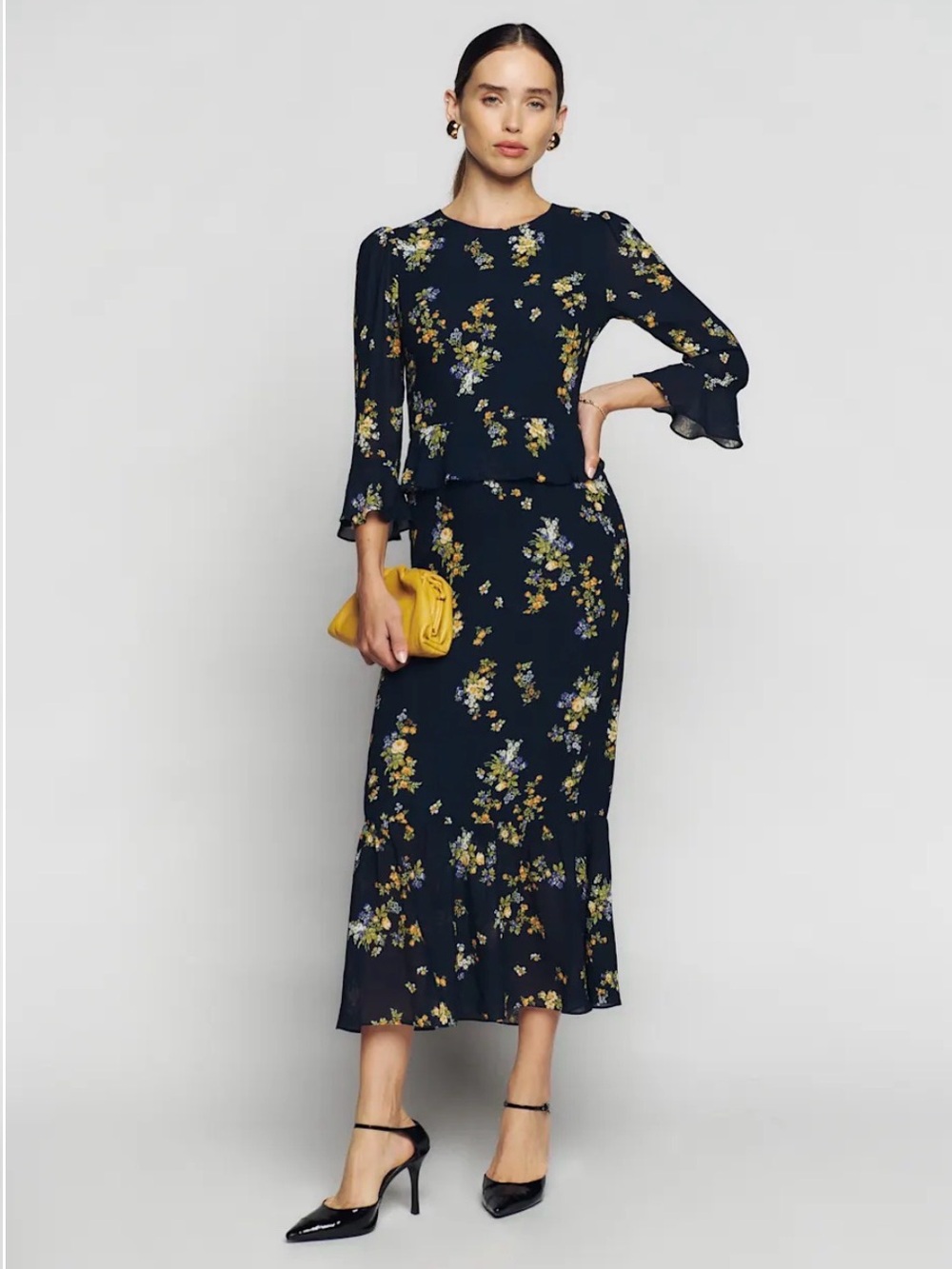 Reformation delvina Floral Midi Dress in Navy